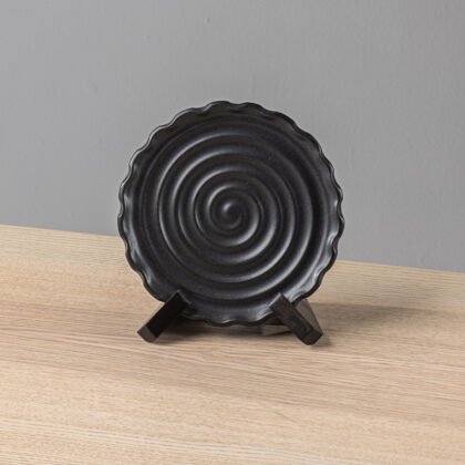 Plato Plano con Olan 19cm-Negro Mate