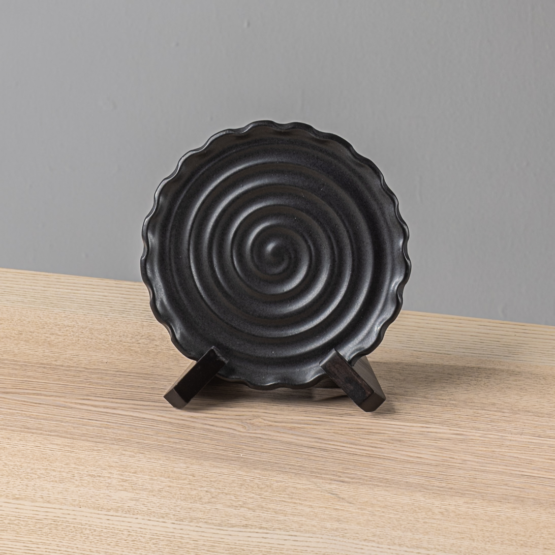 Plato Plano con Olan 19cm-Negro Mate