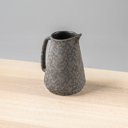 Jarra 1.5 lts-Engobe Negro